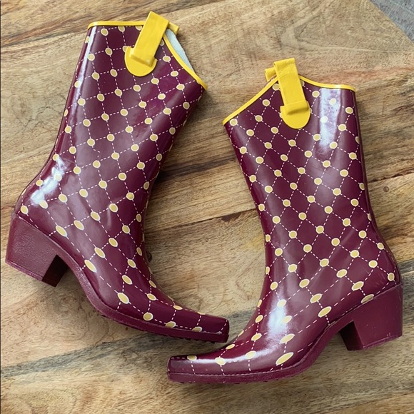 Shoes - Cowboy rain boots